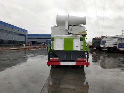 东风153抑尘车 城市扬尘治理的得力干将