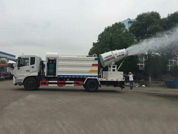 五河县8方抑尘车与雾炮车的实际应用与作用